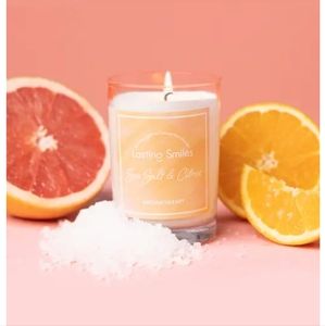 Lasting Smiles Sea salt & Citrus aromatherapy candle
